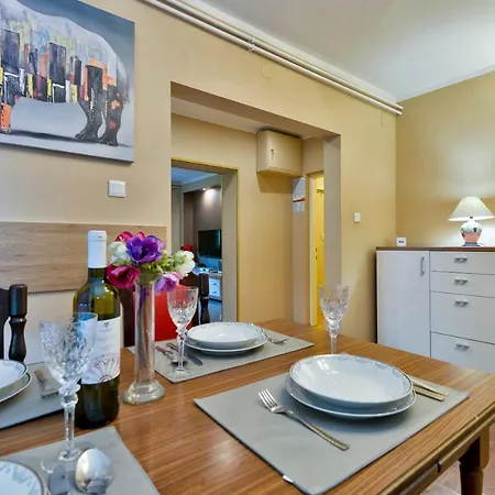 Apartman Jura, Dvije Spavace Sobe Sveti Ivan Zelina Exterior photo