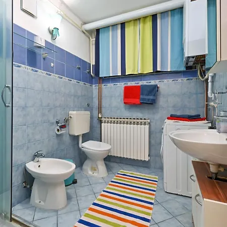 Apartman Jura, Dvije Spavace Sobe Sveti Ivan Zelina Exterior photo